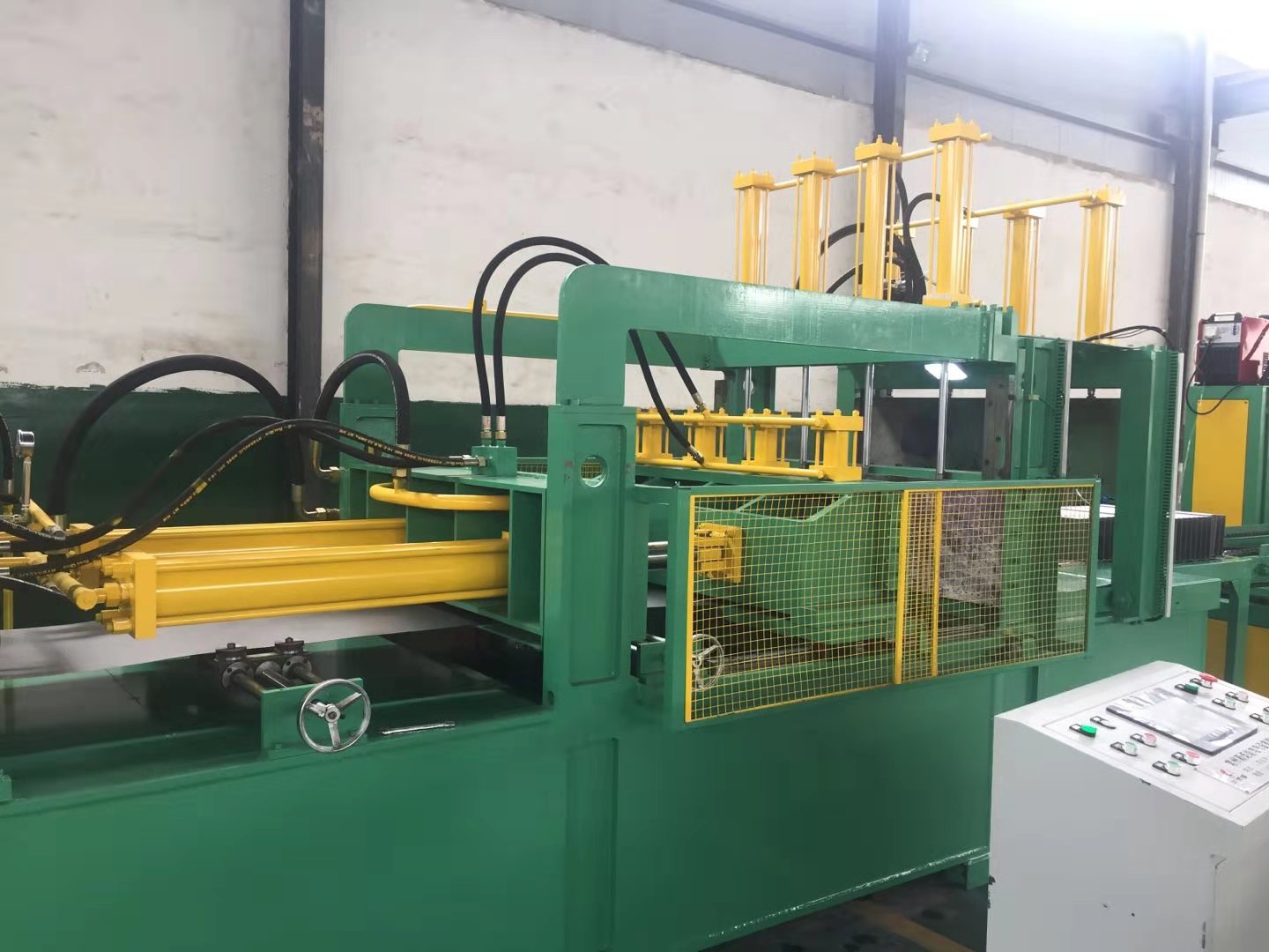 波紋片成型設備現(xiàn)場安裝調(diào)試